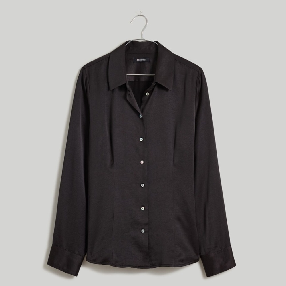 MADEWELL Madewell Darted Button-Up Shirt in Satin True Black Size 4